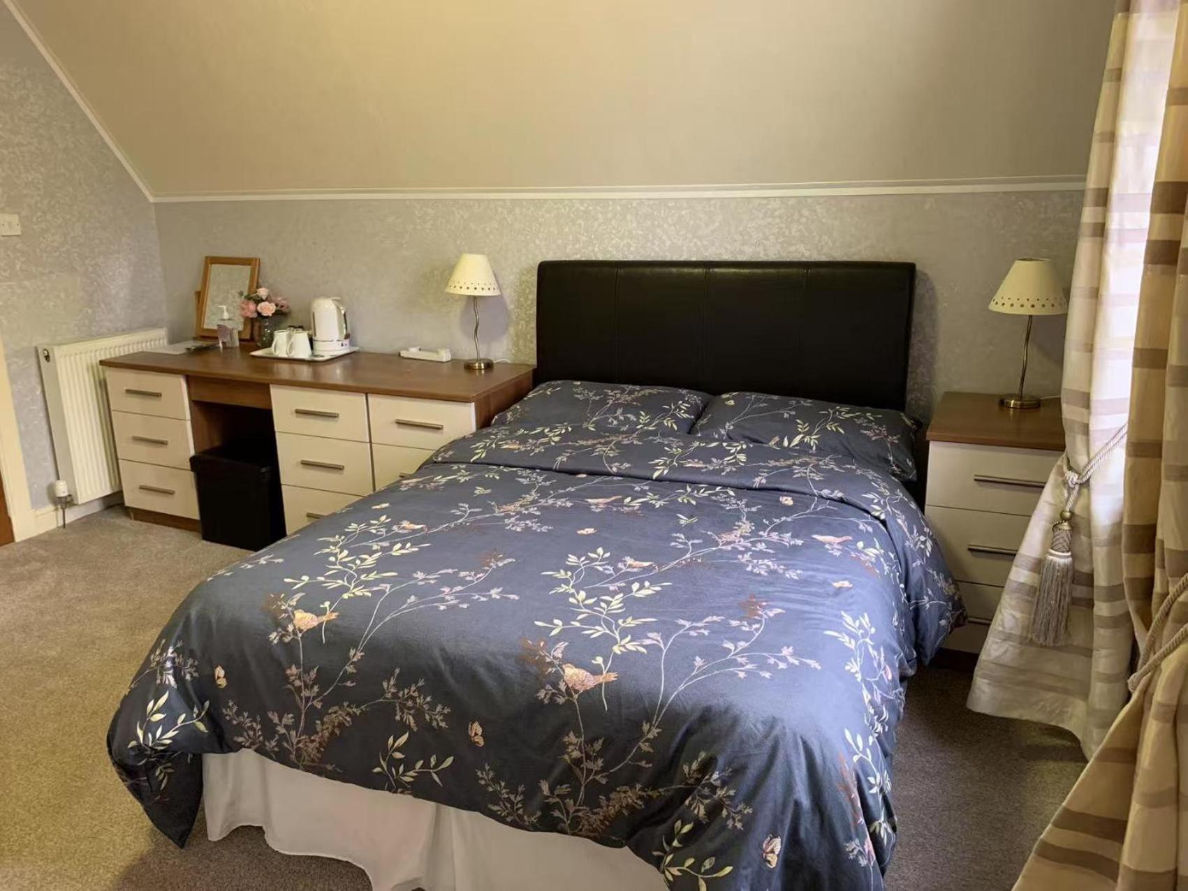 Hotel Hillhouse Edynburg Zewnętrze zdjęcie